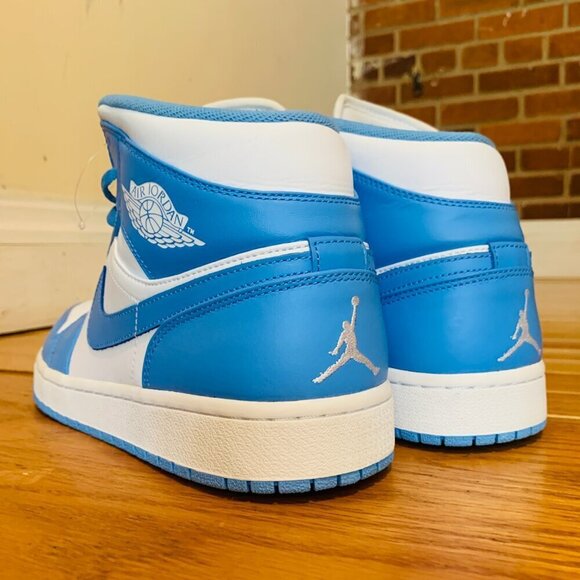 Nike Air Jordan 1 Retro Mid Unc / University Blue 554724-106 Size 12 - Picture 12 of 16